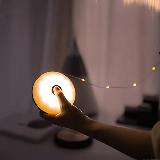 LightStrip™ -  Tira de Luz para Exteriores e Interiores con Lámpara Incorporada Recargable - Ilumina cada rincón con elegancia